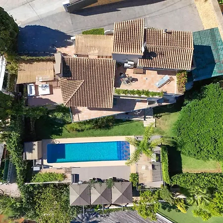 Casa Pelican Villa *
